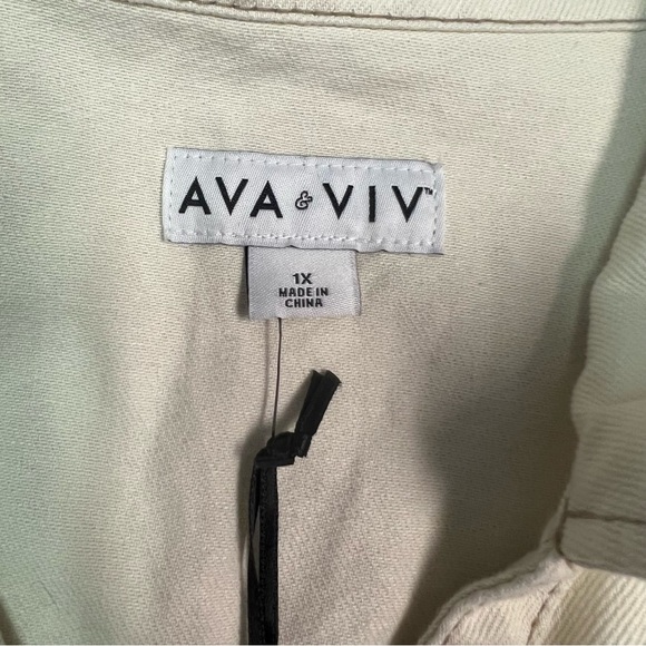 Ava & Viv Women’s Cream Plus Size Button-Down Dress Size 1X - Picture 9 of 11